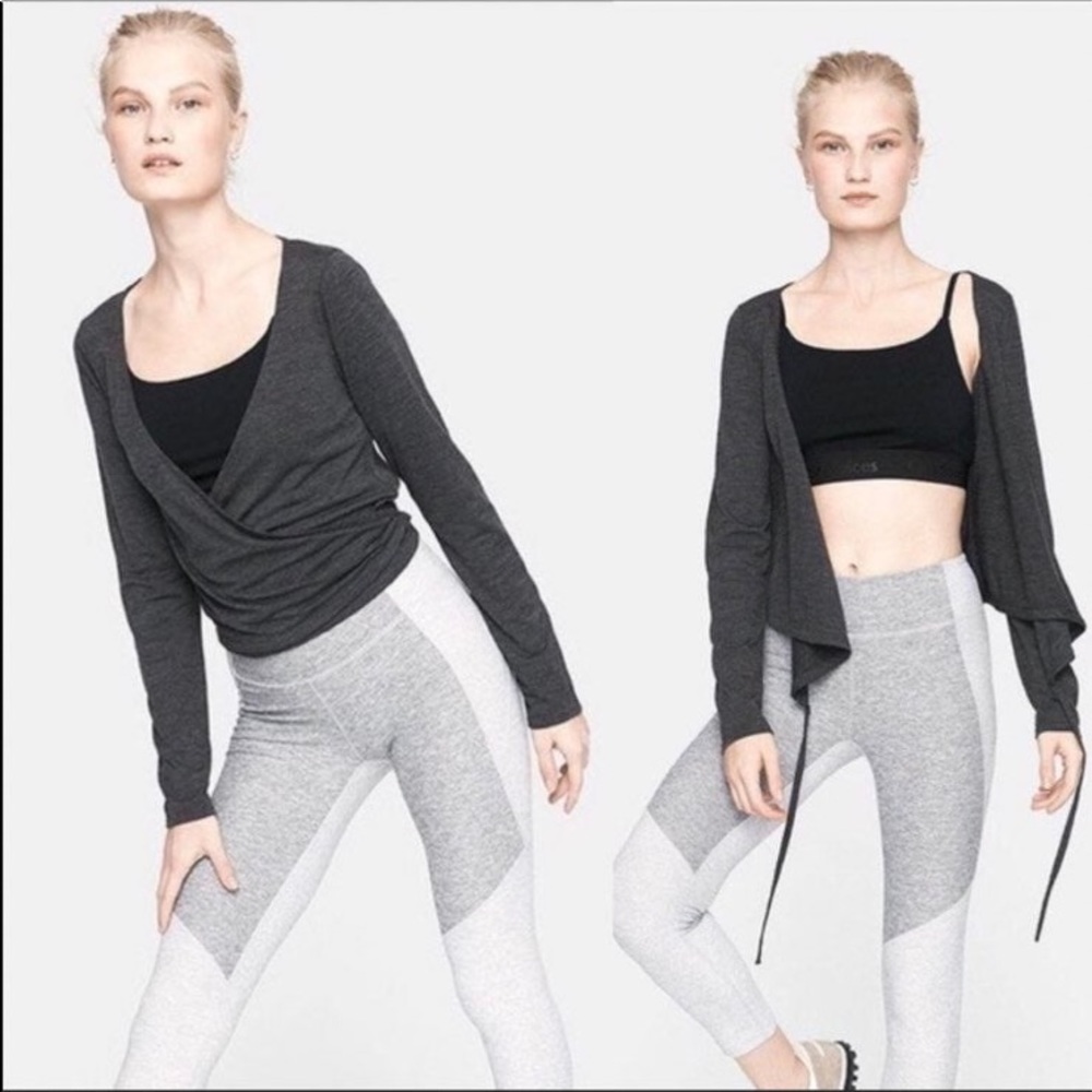 Outdoor Voices XS Merino Wool Charcoal Gray Wrap Top